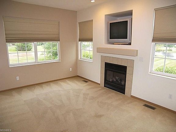 4th image of 7281 Forest Cove Ln APT D