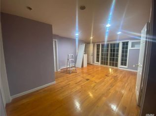 21804 110th Ave, Jamaica, NY 11429