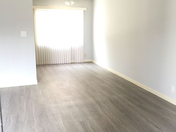 3rd image of 420 E Hardy St APT 08