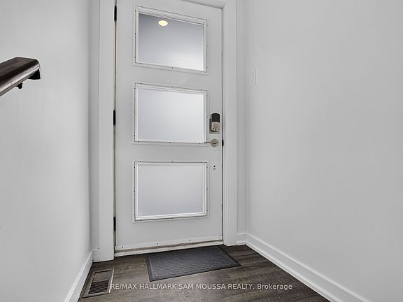 5th image of 971B Blythdale Rd