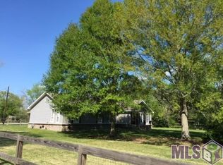 40302 State Highway 621 Hwy, Gonzales, LA 70737