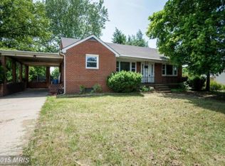 5 Kellington Dr, Pasadena, MD 21122