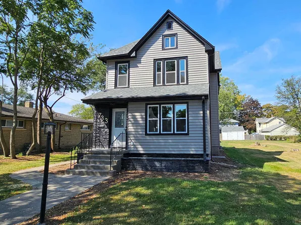 733 S Myrtle Ave, Kankakee, IL 60901