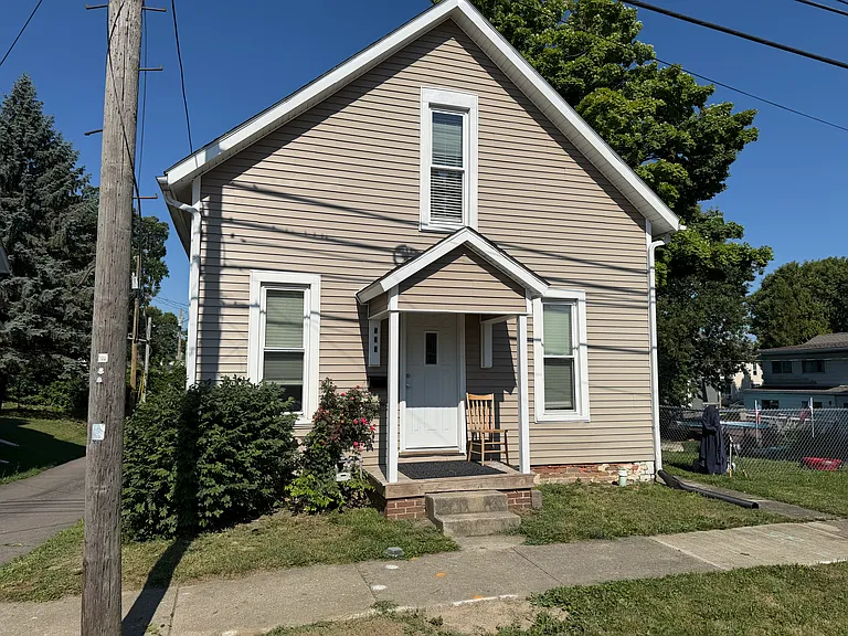 523 Saint Marys Ave — Photo 1