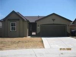 18 Oasis Ct, Sacramento, CA 95838