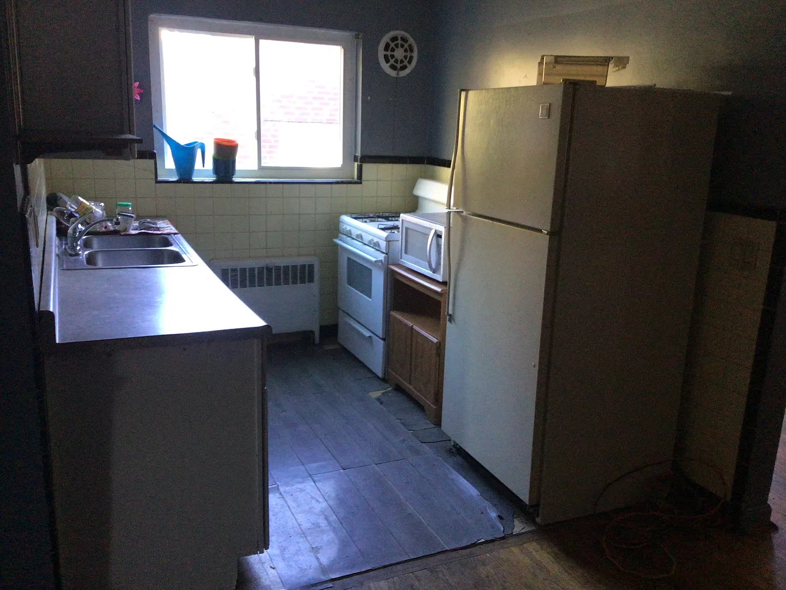 2 bed, 1100 sqft, $1,100 — Photo 4