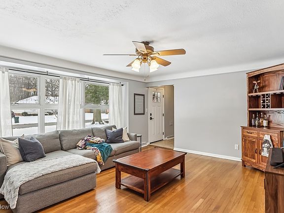 5th image of 2568 Northglen Dr