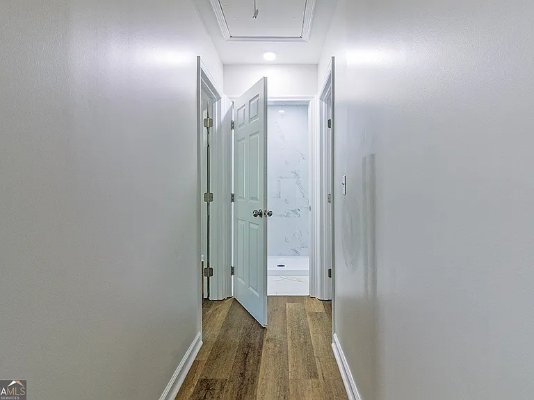 2741 Village Green Dr — Photo 14