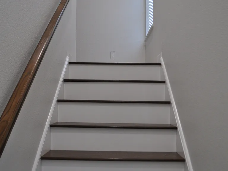 2344 Murphy Ct — Photo 8