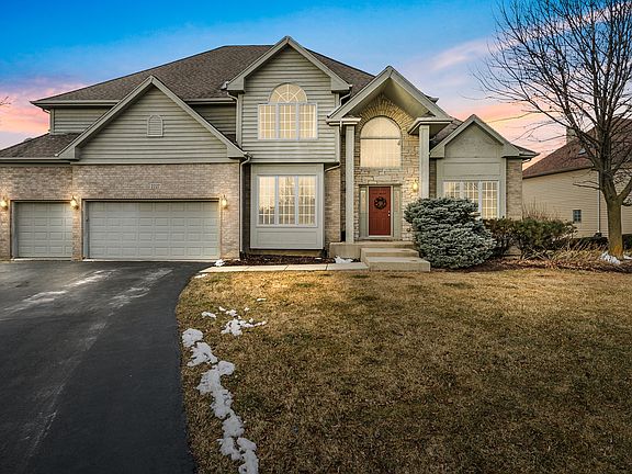 2nd image of 2227 Stowe Cir