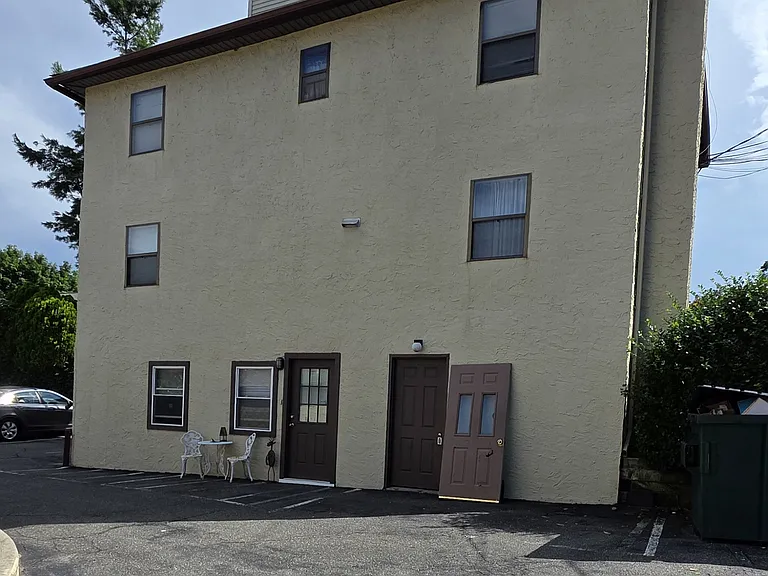 3 E Slope Rd #1 — Photo 18