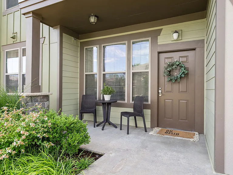 Duncan - 1 Bed / 1 Bath - 857 Sq.Ft.