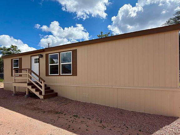 5th image of 304 E Wade Ln
