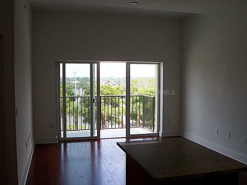 1st image of 1010 Central Ave APT 322