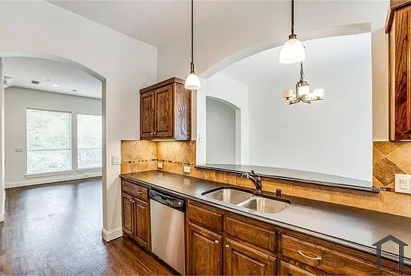 1917 Ashby St #10-E — Photo 15