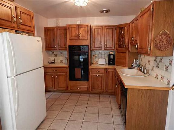 4th image of 11711 Kingsgate Ct
