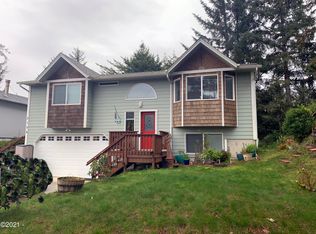 2109 NW Mokmak Lake Dr, Waldport, OR
