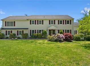 7 Old Woods Rd, Brookfield, CT 06804