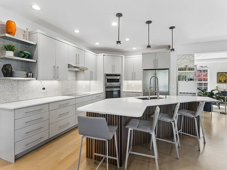 3926 Vailwood Dr — Photo 15