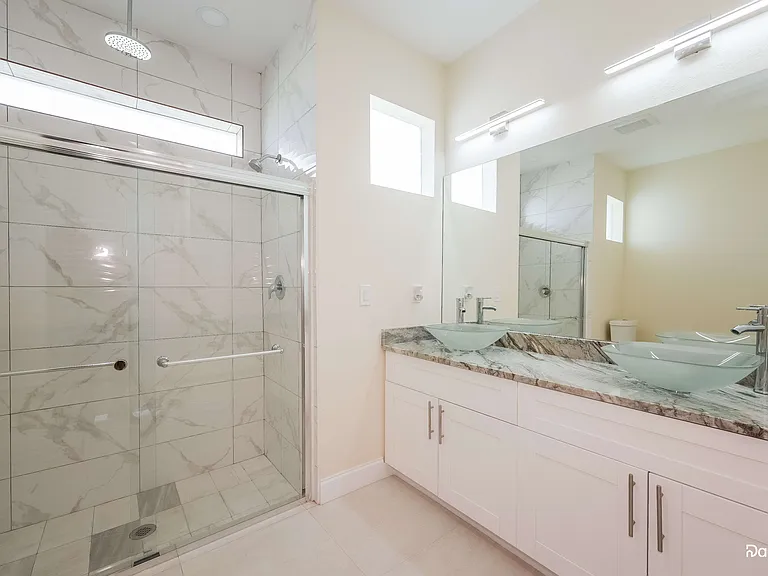1125 Capp Ave — Photo 8