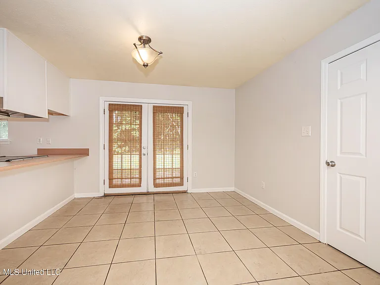 2840 Gardendale Ave — Photo 18