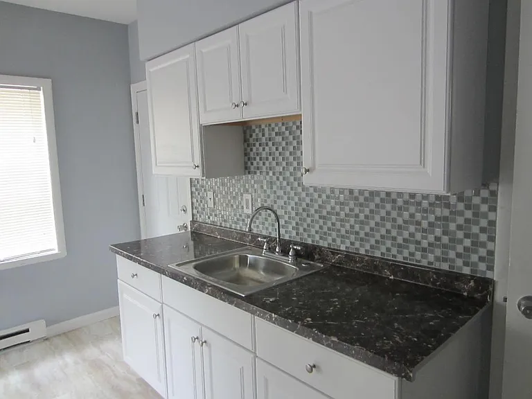 108 Franklin St #2 — Photo 5
