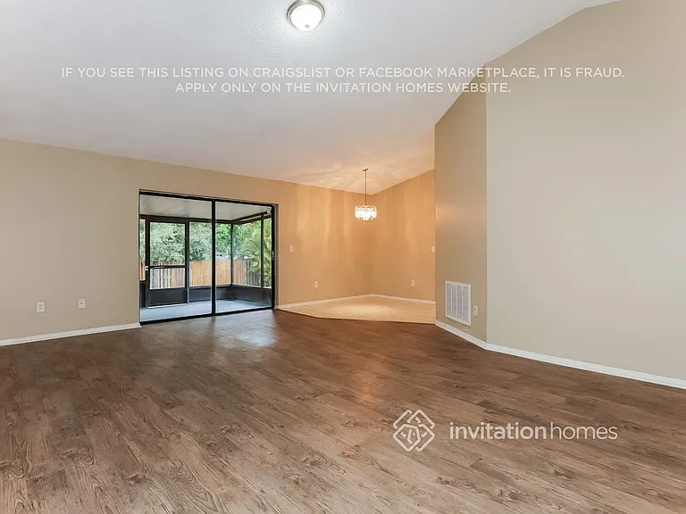 1517 Kestrel Way — Photo 5