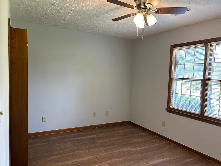 Second bedroom has new ceiling fan