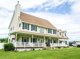 229 Stone Schoolhouse Rd, Bloomingburg, NY 12721