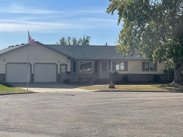 1430 Central Ave N, Valley City, ND 58072