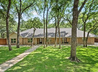 2335 Los Robles Dr, Grapevine, TX 76051