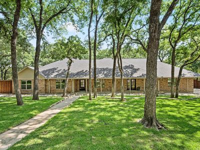 2335 Los Robles Dr, Grapevine, TX, 76051