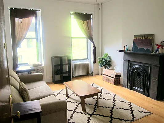 Rented by Tosh Marks Property Group | media 2