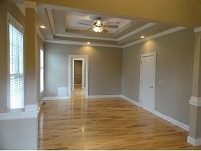 5th image of 150 Galway Ct