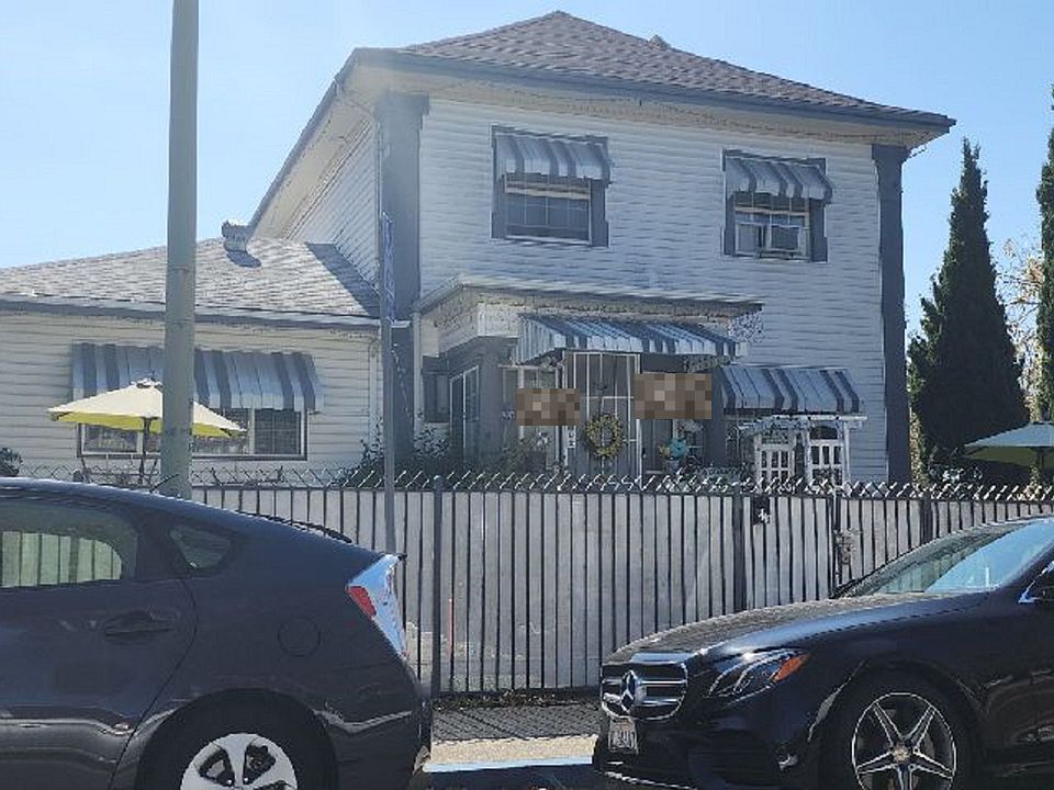 1st image of 899 61st St