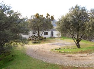 43420 Lower Hilltop Ln, Ahwahnee, CA 93601