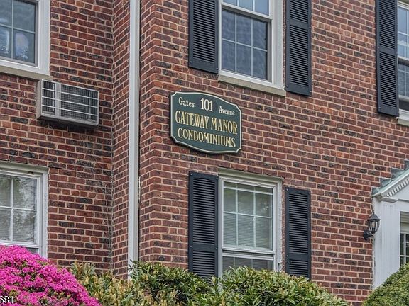2nd image of 101 Gates Ave #C008c-8