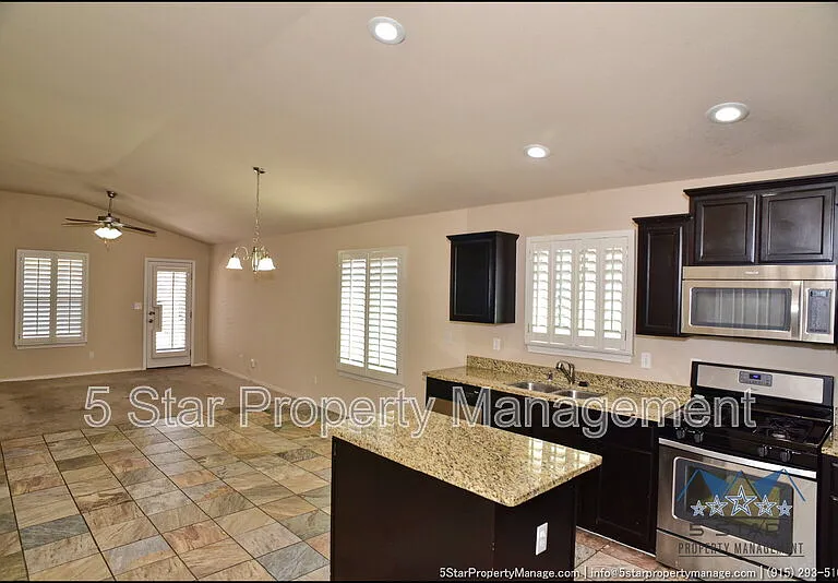 3286 Azteca Trl — Photo 10