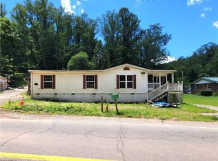 4801 Big Tyler Rd, Cross Lanes, WV 25313