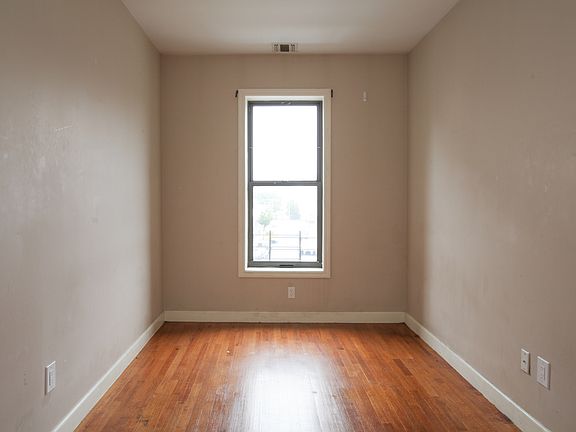 5th image of 1054 Flatbush Ave #3