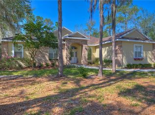 5924 Flatwoods Manor Cir, Lithia, FL 33547