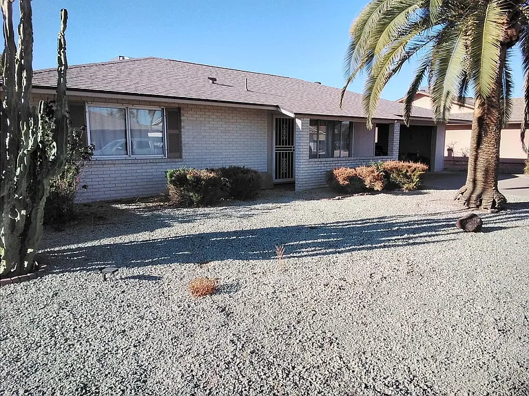 13231 W Maplewood Dr — Photo 2