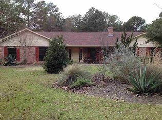 492 Leisure Ln, Waskom, TX 75692