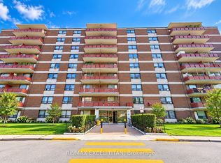 777 Jane St #403, Toronto, ON M6N 4B6