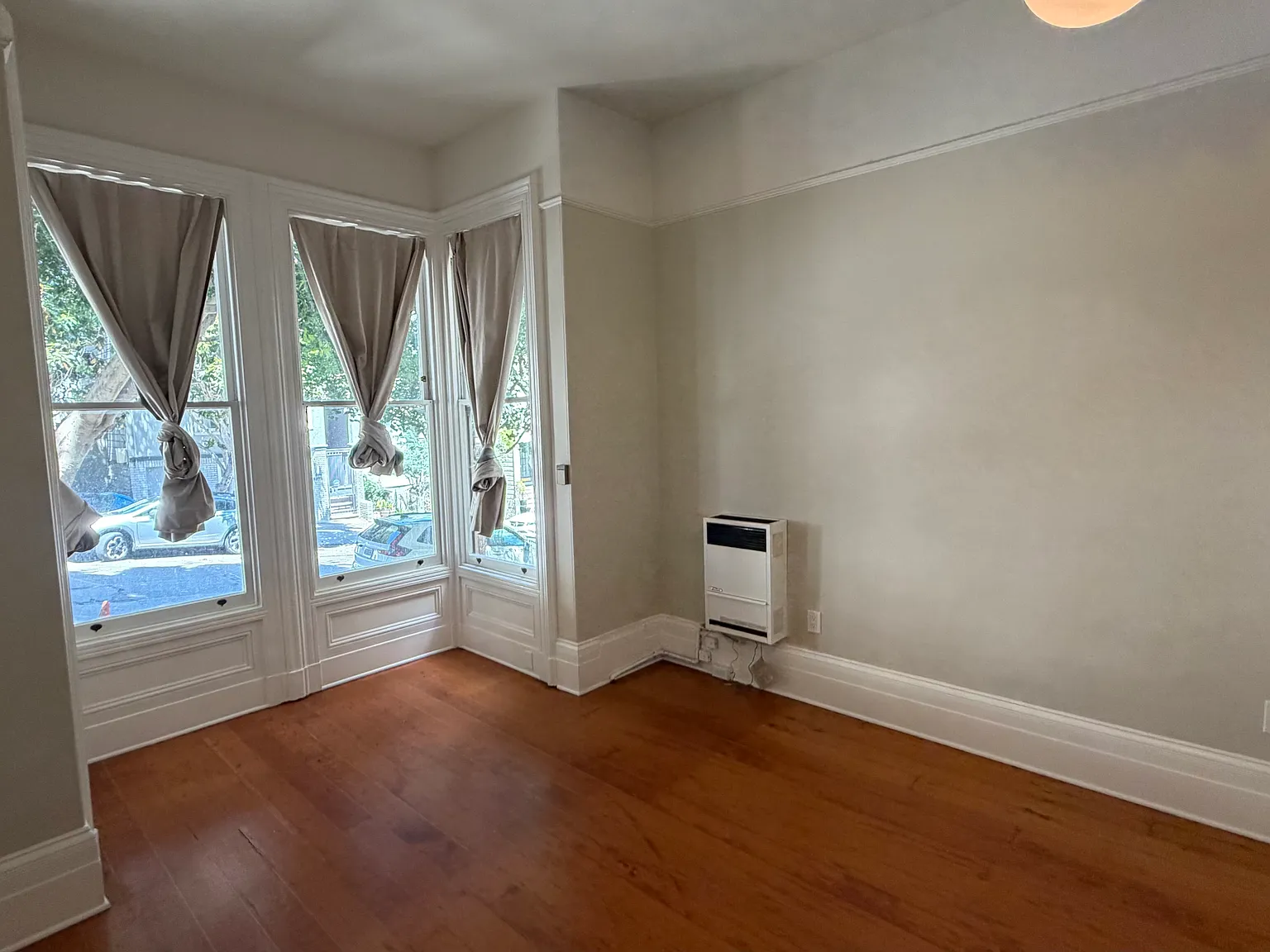 1 bed, 500 sqft, $4,000 — Photo 2