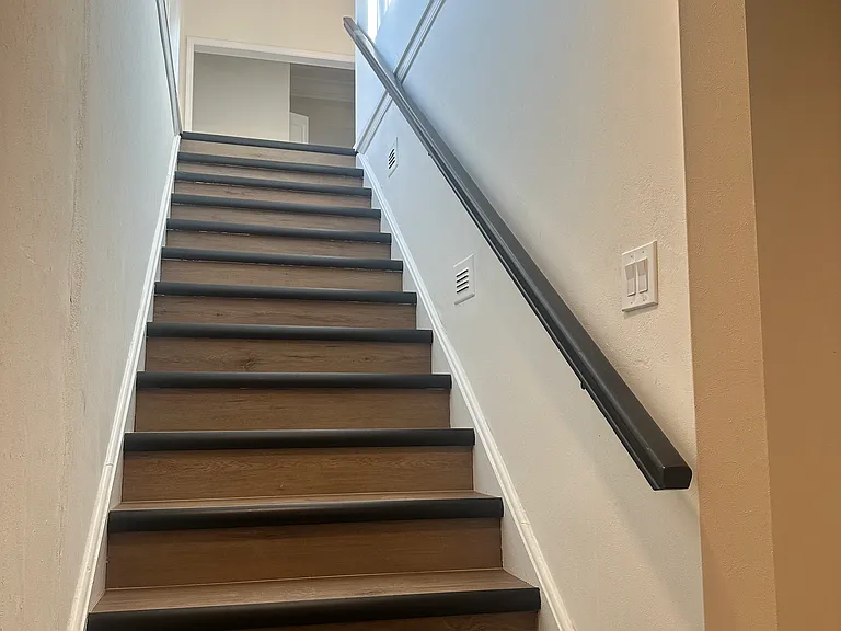 110 Main St #2 — Photo 12
