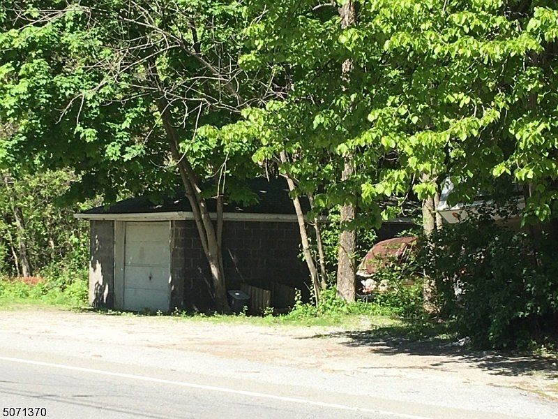 2nd image of 255-257 Route 94