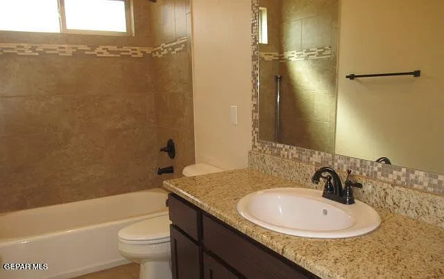 1071 Iron Hill Ave — Photo 15