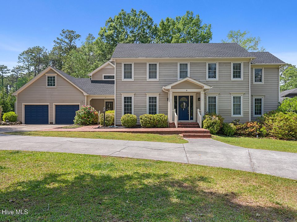 1st image of 2215 Perry Drive