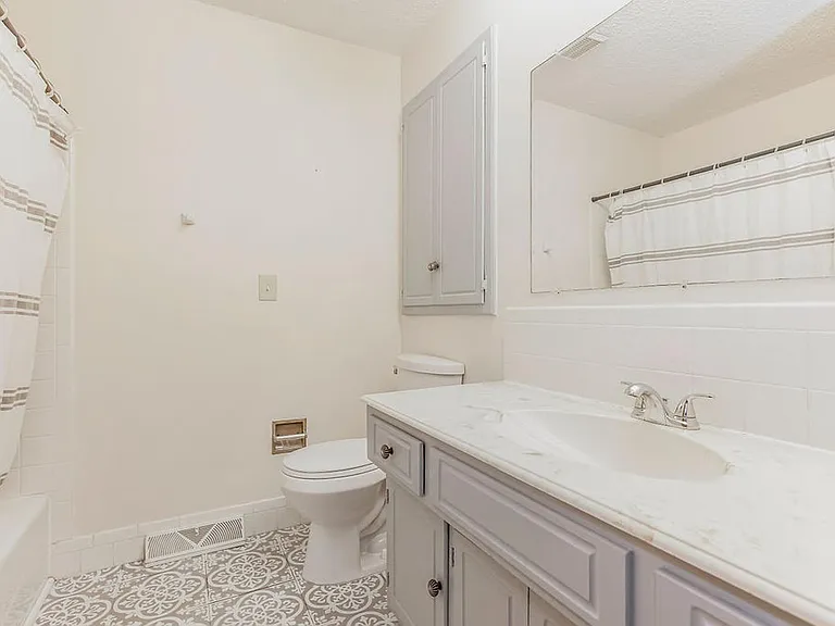 6430 Acuff St — Photo 29